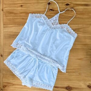 In Bloom Pretty Women's Cami & Shorts 2 Piece Set Sleepwear Lace Blue & White XL